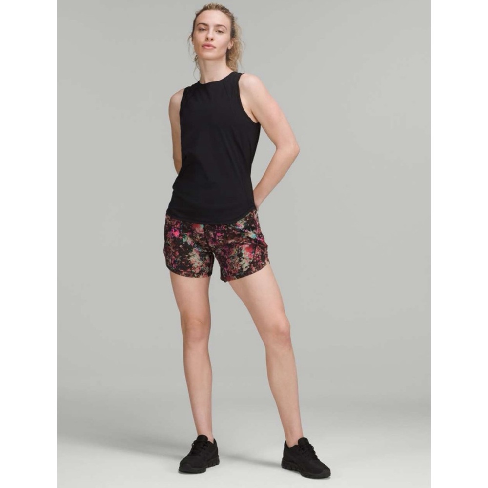 Lululemon Track That Mid-Rise Lined Short 5” Stencil Blossom Red Multi 2 - Picture 3 of 8